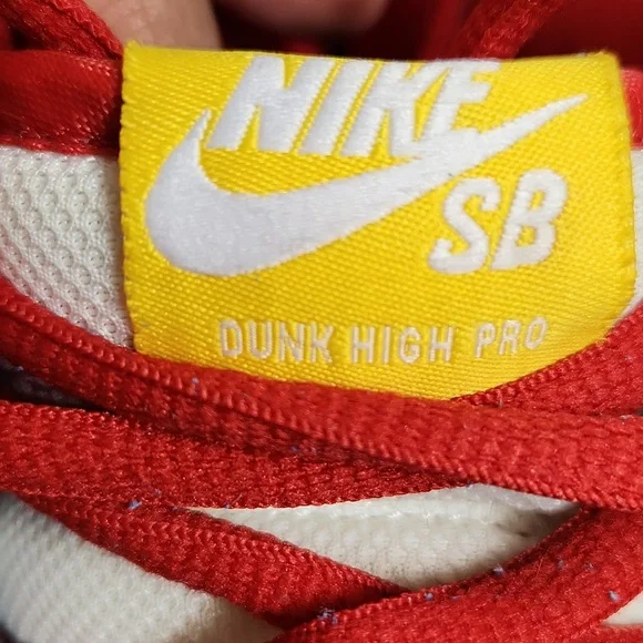 Nike SB Dunk High Pro Doraemon Hightop Sneakers (M Size 7.5)